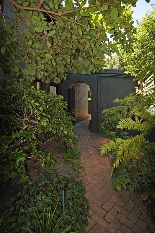 Отель Hout Bay Hideaway Экстерьер фото